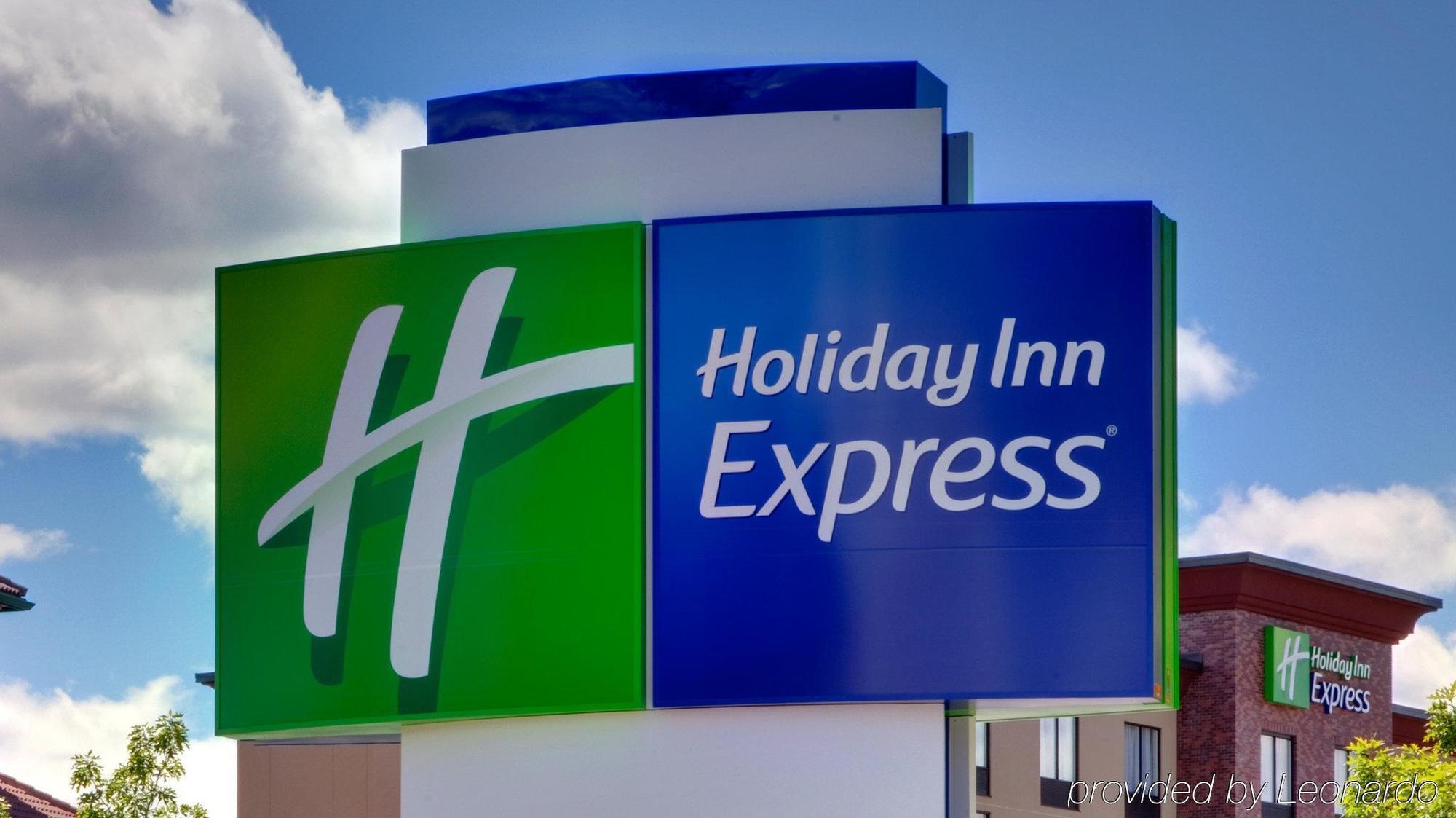 Holiday Inn Express & Suites Johnstown, An Ihg Hotel מראה חיצוני תמונה