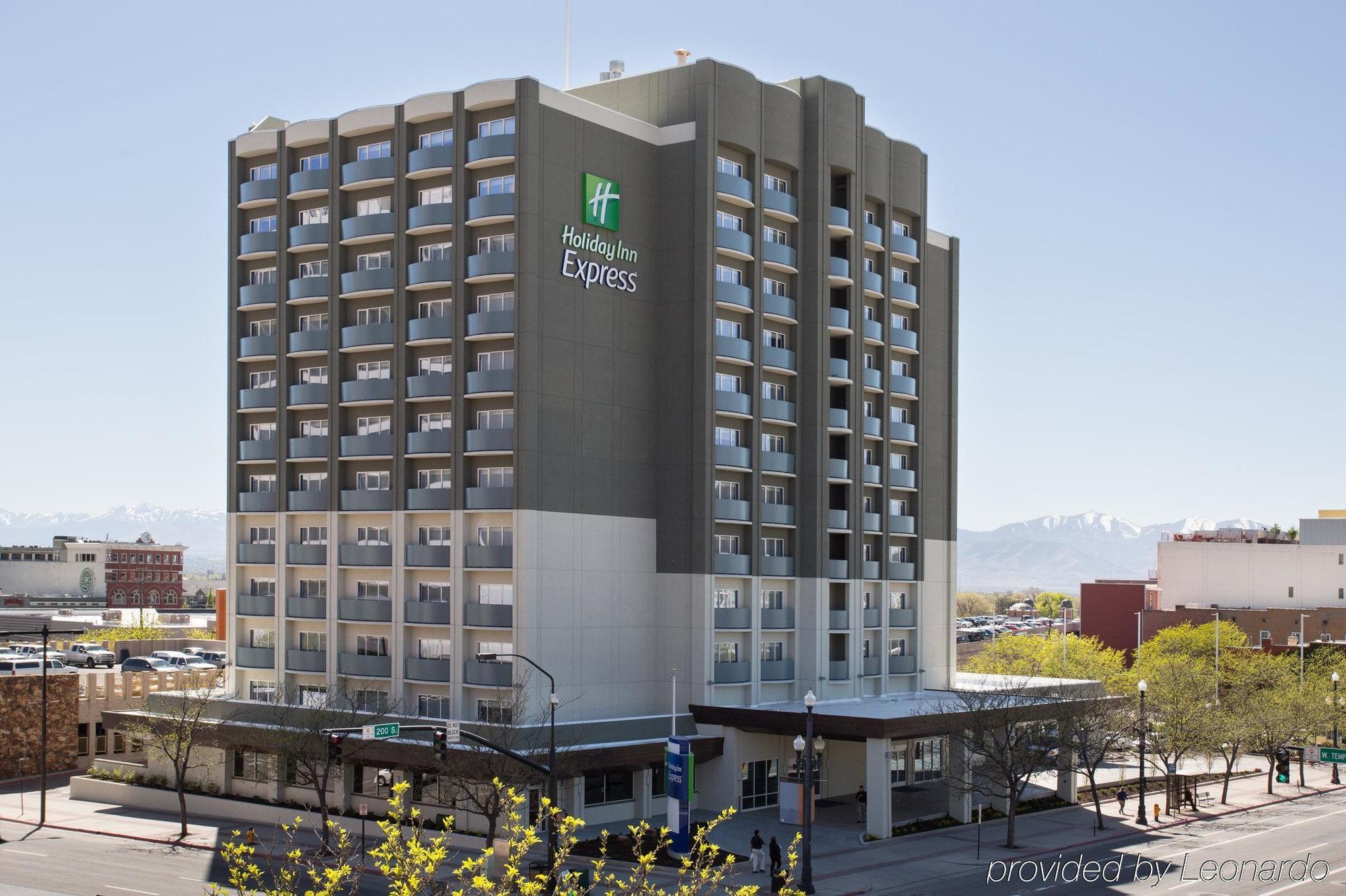 Holiday Inn Express & Suites Johnstown, An Ihg Hotel מראה חיצוני תמונה